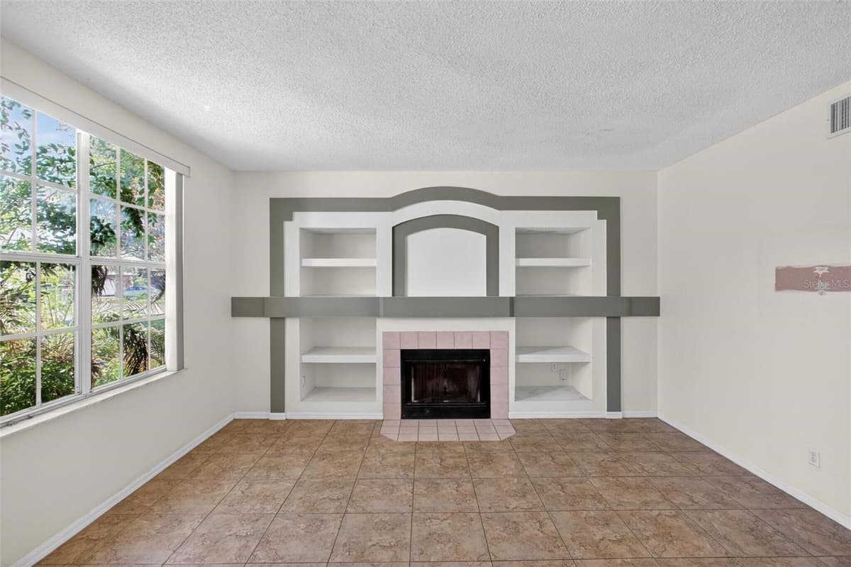 2727 RUNNING SPRINGS LOOP — photo 9 of 61
