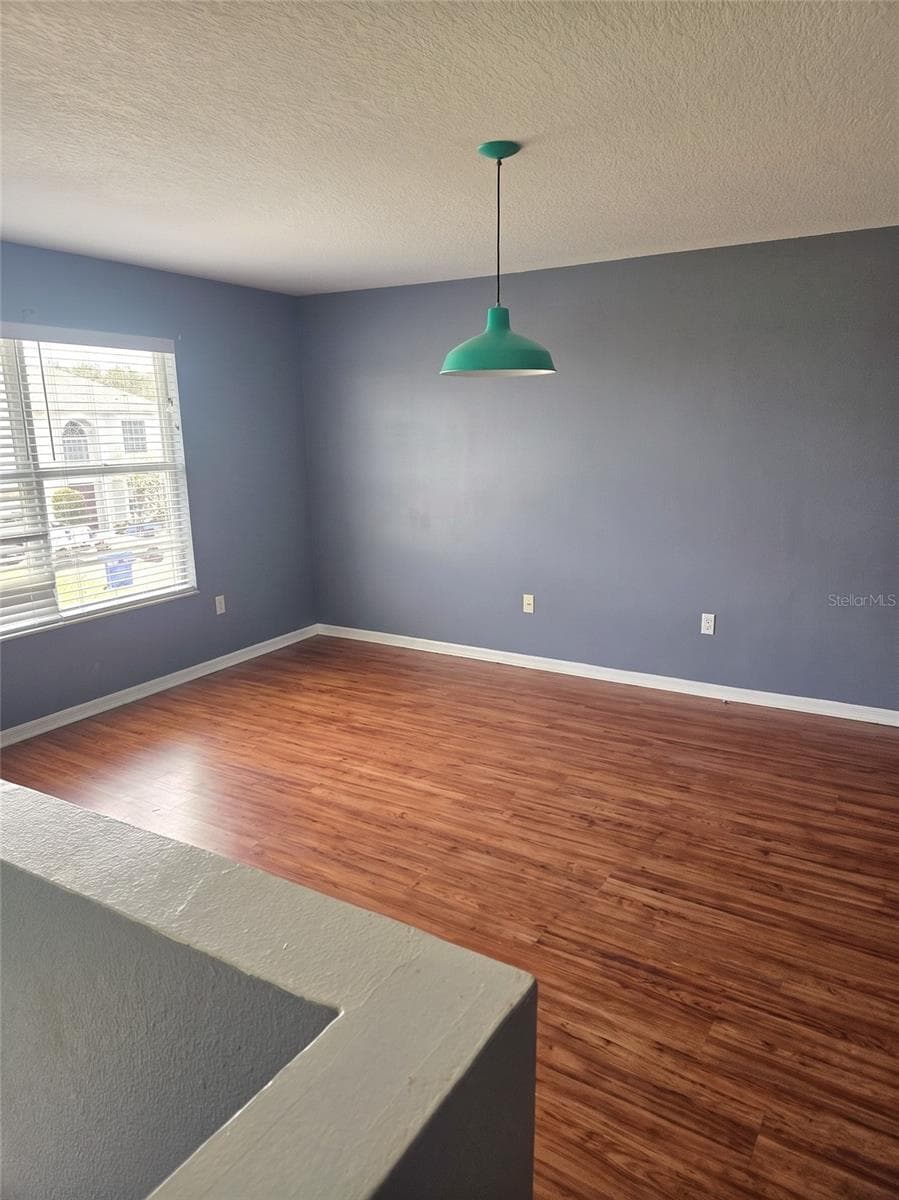 321 LAKE HILLS LANE — photo 13 of 30