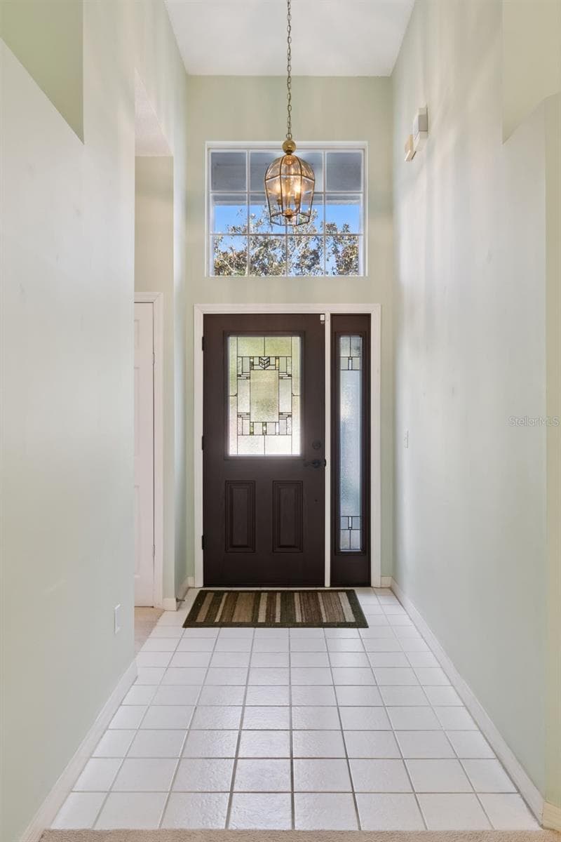 2615 BURWOOD AVENUE — photo 3 of 34
