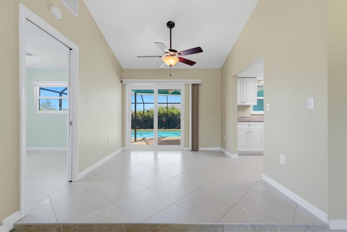 935 BOUNDARY ROAD — photo 12 of 42