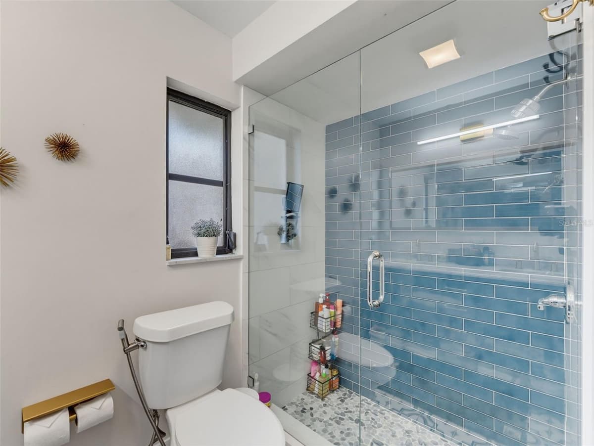 2121 BEECHER ROAD — photo 45 of 94