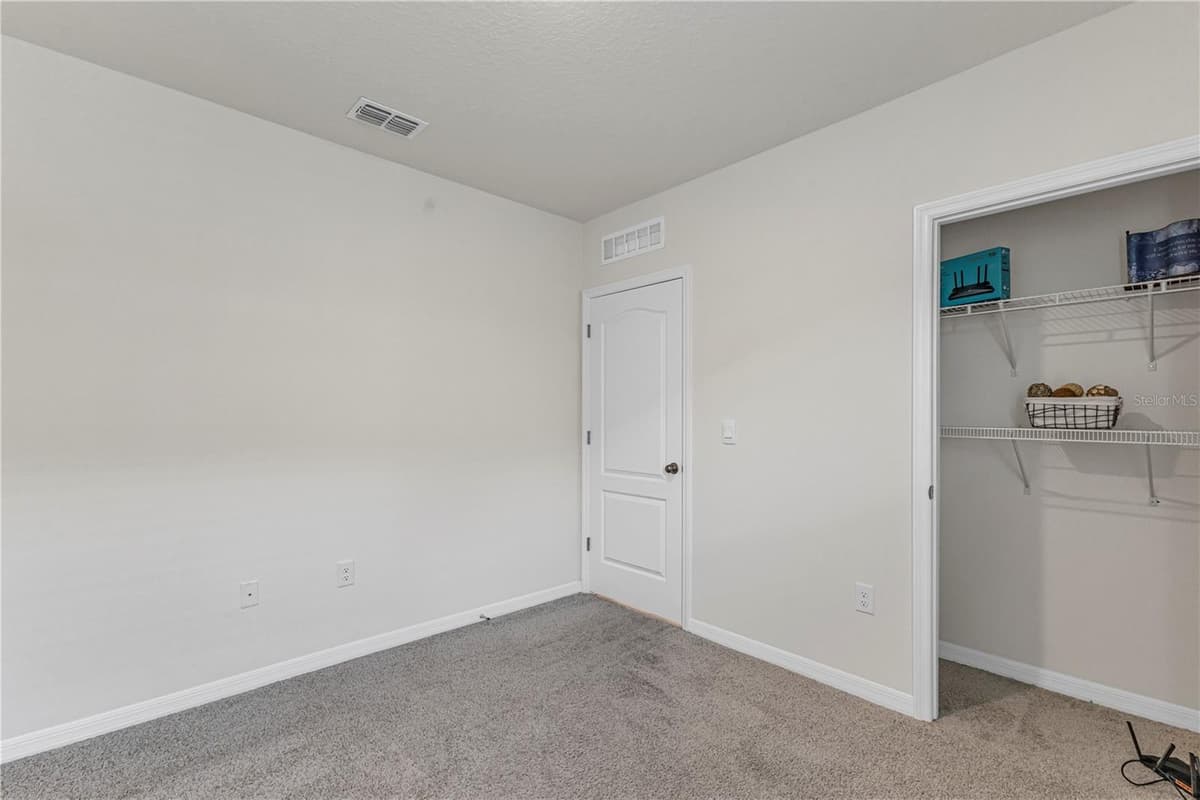 1702 WALNUT CREEK DRIVE — photo 16 of 20