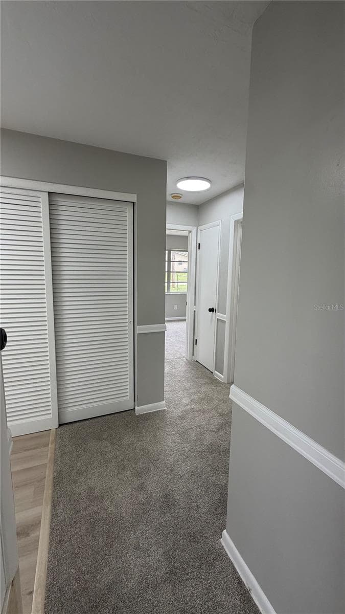 658 ELGROVE DRIVE — photo 32 of 48