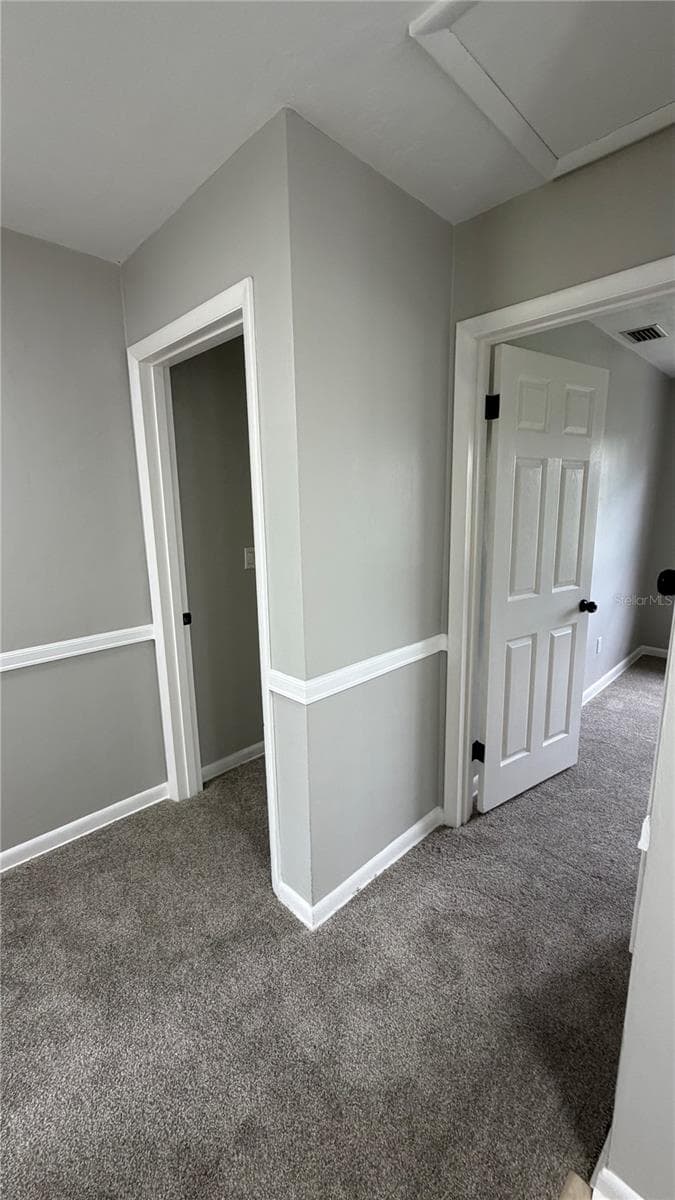 658 ELGROVE DRIVE — photo 29 of 48