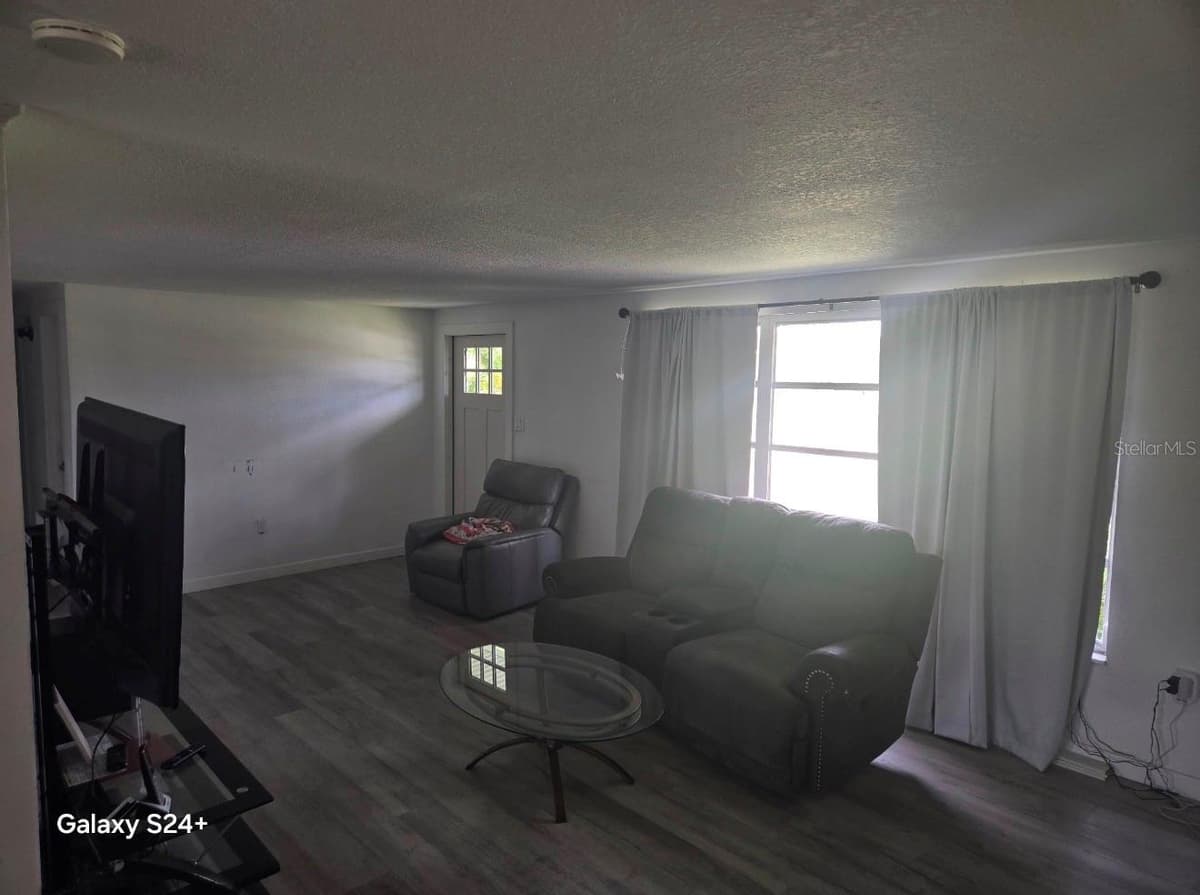 457 GARFIELD AVE NW AVENUE — photo 3 of 10