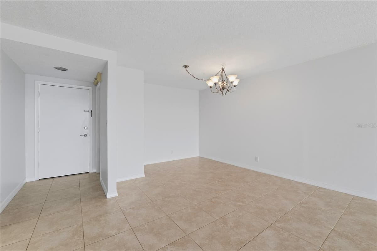 675 GULFVIEW BOULEVARD — photo 9 of 26