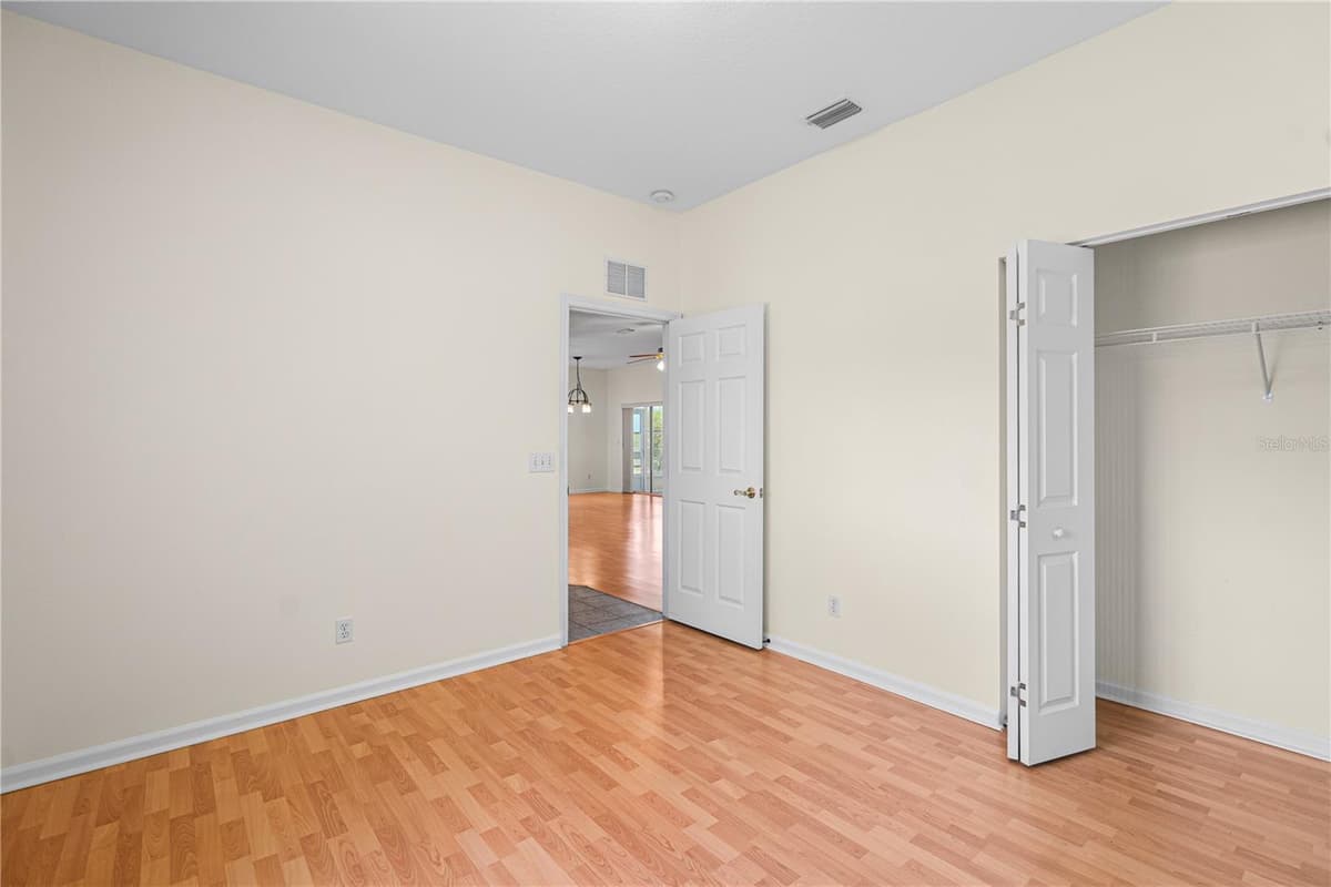 1901 50TH CIRCLE — photo 22 of 42