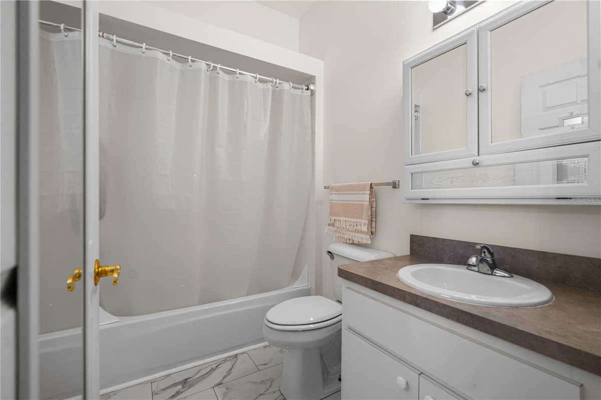 1901 50TH CIRCLE — photo 19 of 42