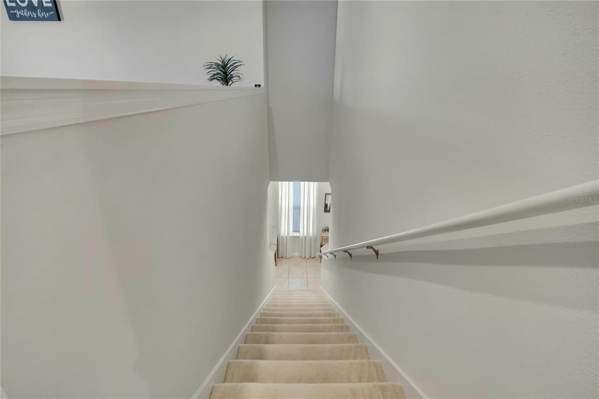 11912 THORNCREST DRIVE — photo 22 of 55