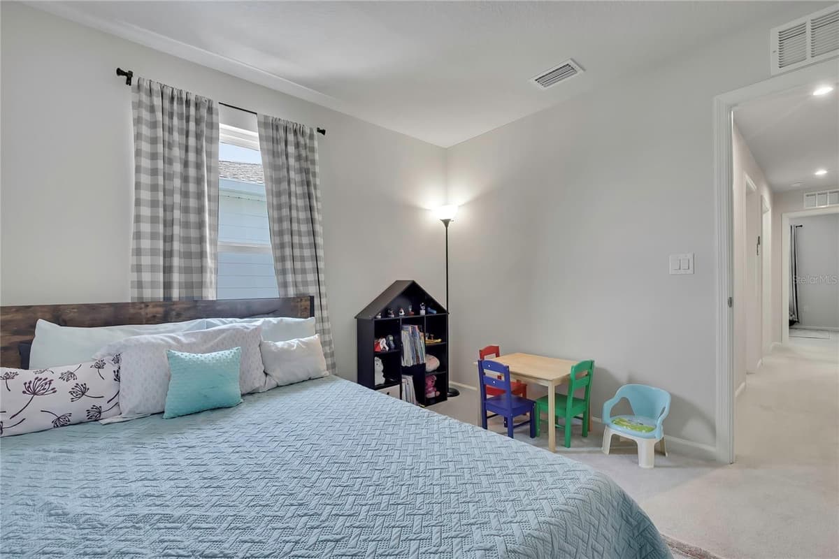 11912 THORNCREST DRIVE — photo 33 of 55