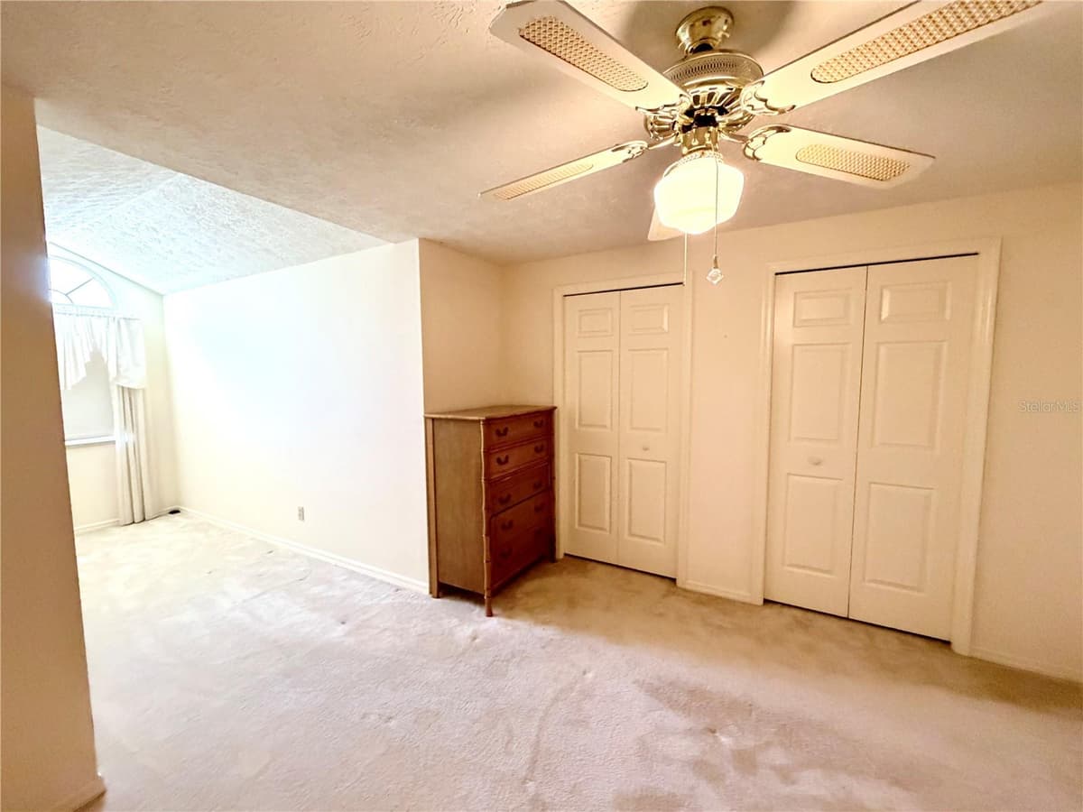 706 MORAY DRIVE — photo 27 of 53