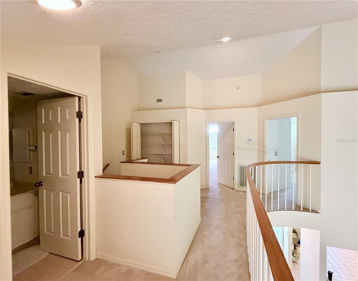 706 MORAY DRIVE — photo 23 of 53