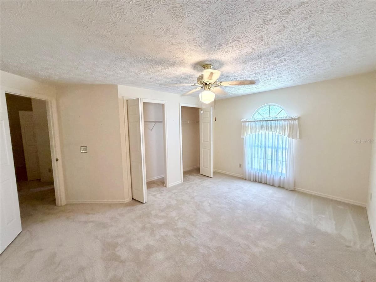 706 MORAY DRIVE — photo 34 of 53