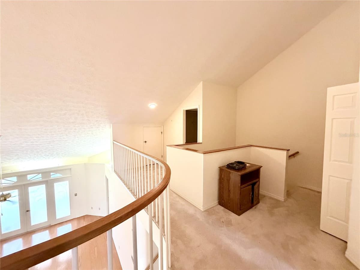 706 MORAY DRIVE — photo 24 of 53