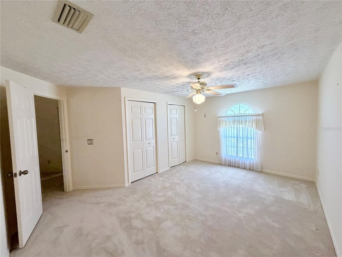 706 MORAY DRIVE — photo 32 of 53