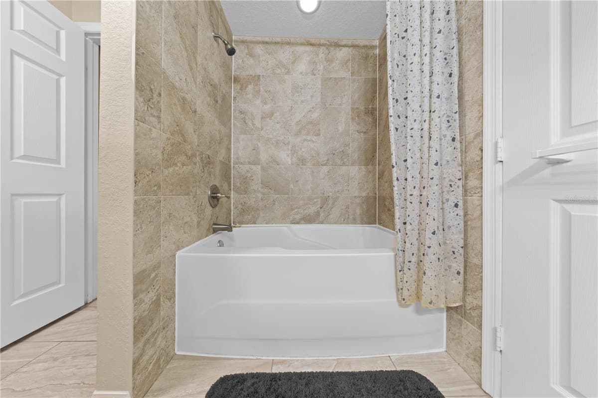 6340 RALEIGH STREET — photo 22 of 45