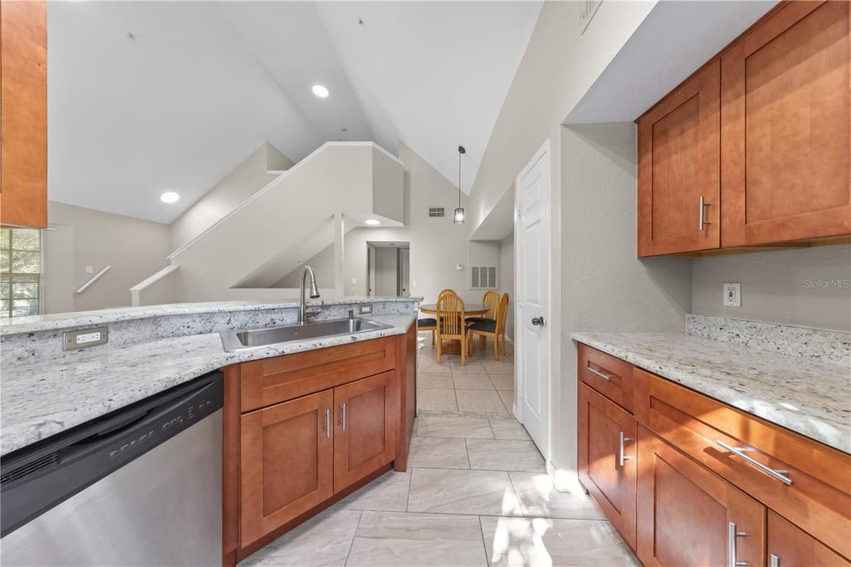 6340 RALEIGH STREET — photo 16 of 45