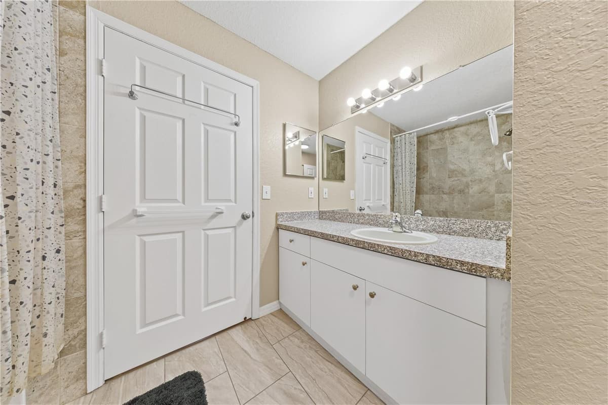 6340 RALEIGH STREET — photo 21 of 45