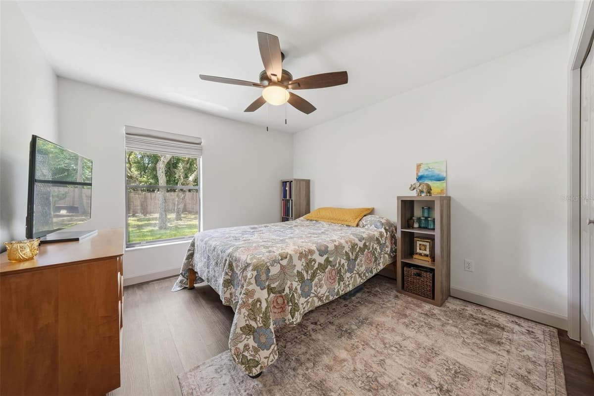 10102 SILVER BLUFF DRIVE — photo 38 of 60