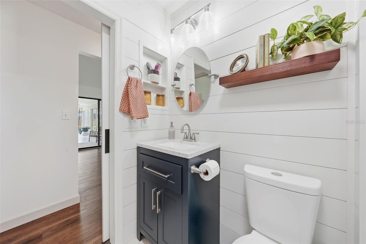 10102 SILVER BLUFF DRIVE — photo 41 of 60
