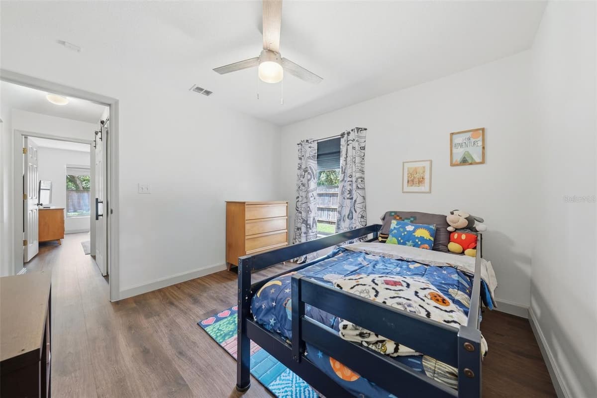 10102 SILVER BLUFF DRIVE — photo 43 of 60
