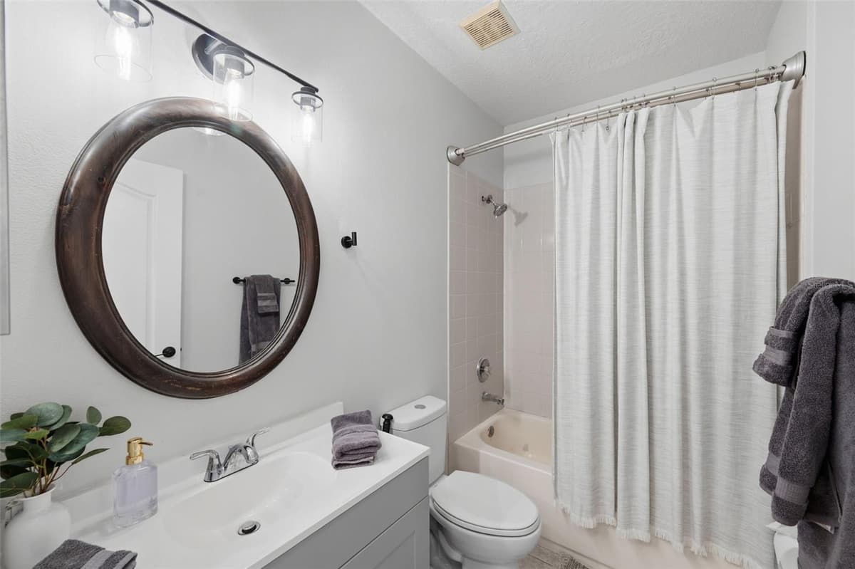 1542 MCCREA DRIVE — photo 57 of 98