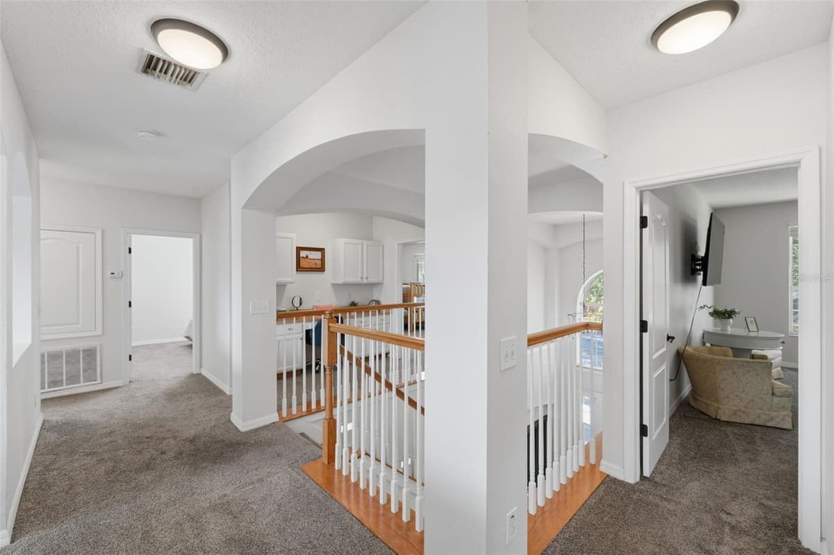 1542 MCCREA DRIVE — photo 44 of 98