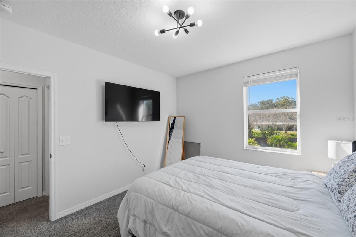 1542 MCCREA DRIVE — photo 54 of 98