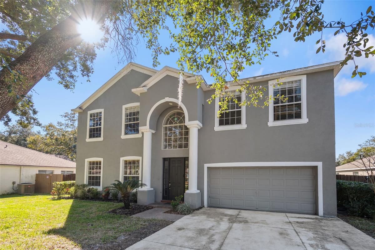 1542 MCCREA DRIVE — photo 3 of 98