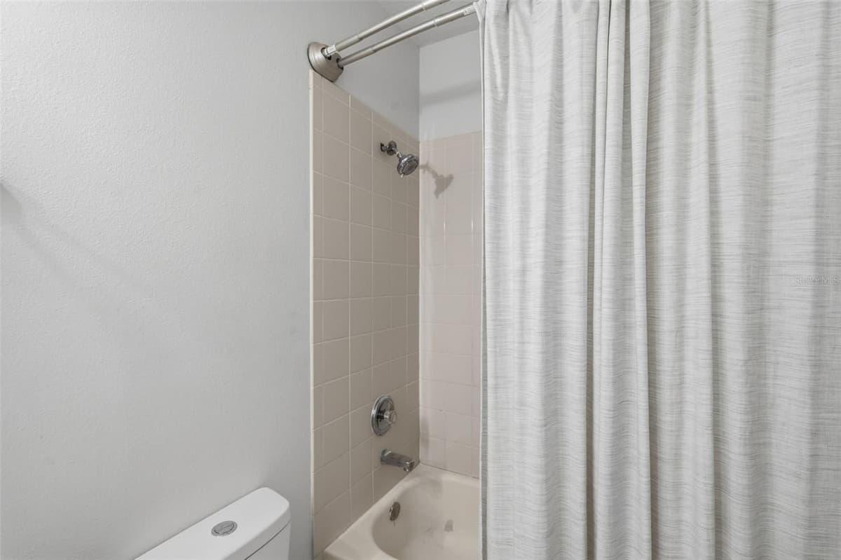 1542 MCCREA DRIVE — photo 58 of 98