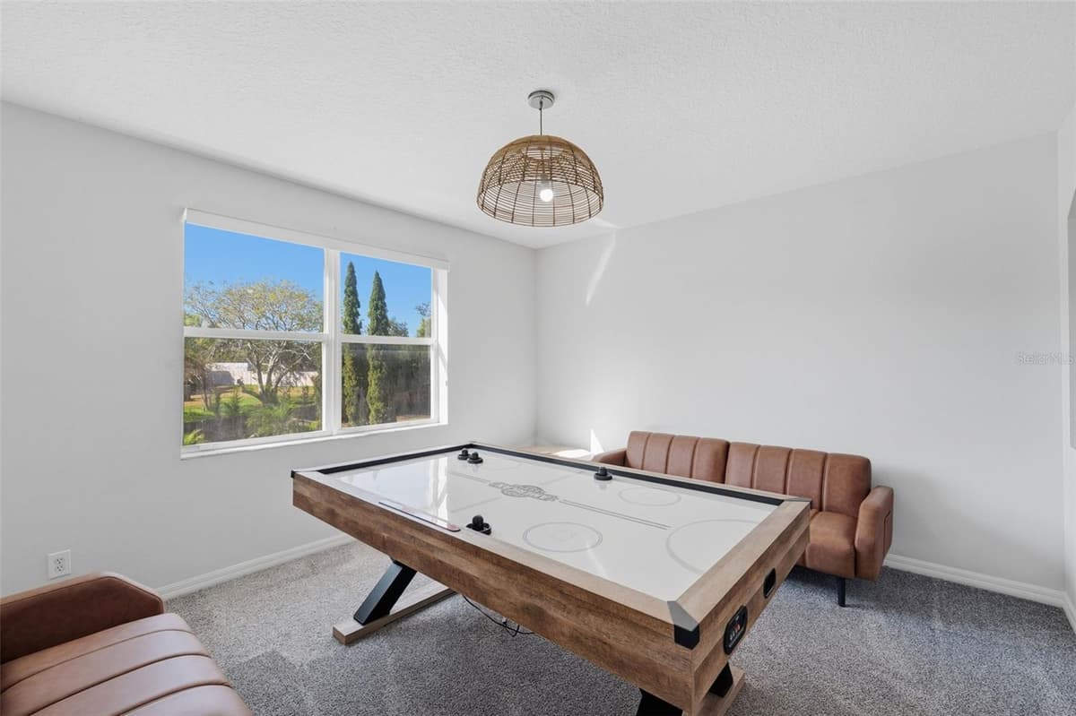 1542 MCCREA DRIVE — photo 63 of 98