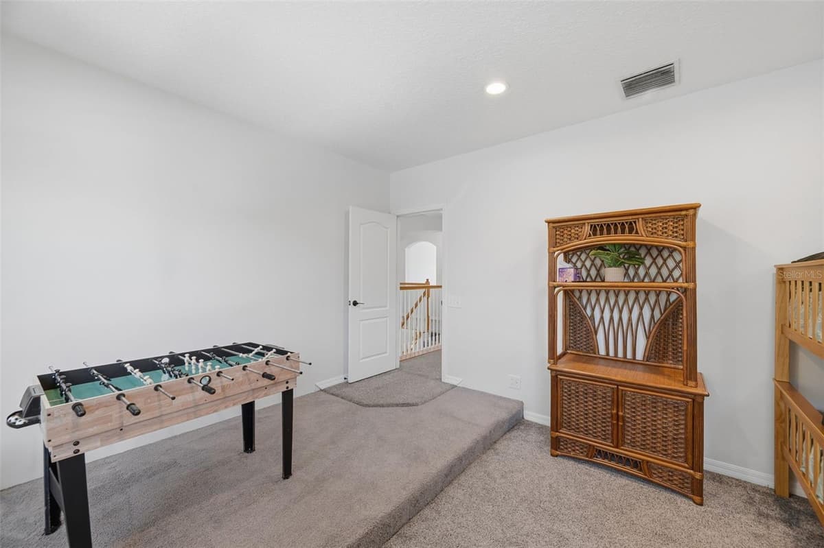 1542 MCCREA DRIVE — photo 48 of 98