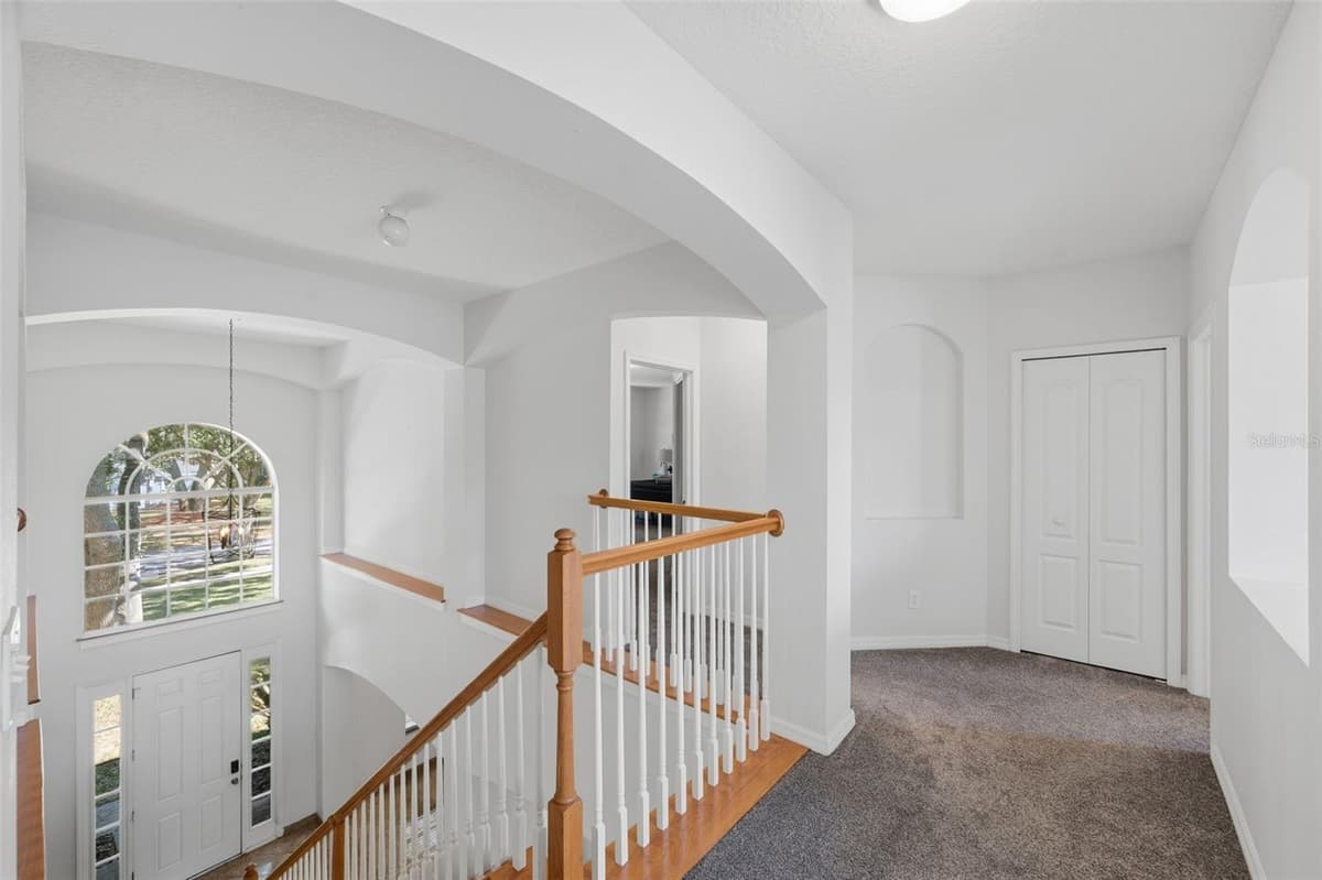 1542 MCCREA DRIVE — photo 41 of 98