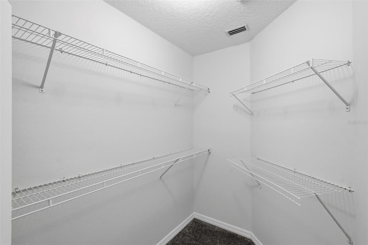 1542 MCCREA DRIVE — photo 77 of 98