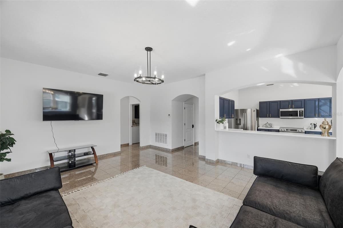1542 MCCREA DRIVE — photo 31 of 98
