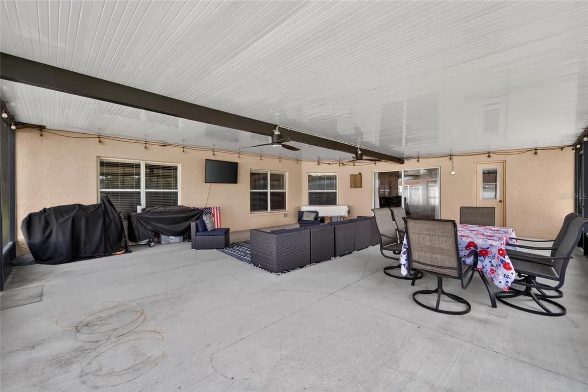 1617 AVONDALE RIDGE DRIVE — photo 45 of 60