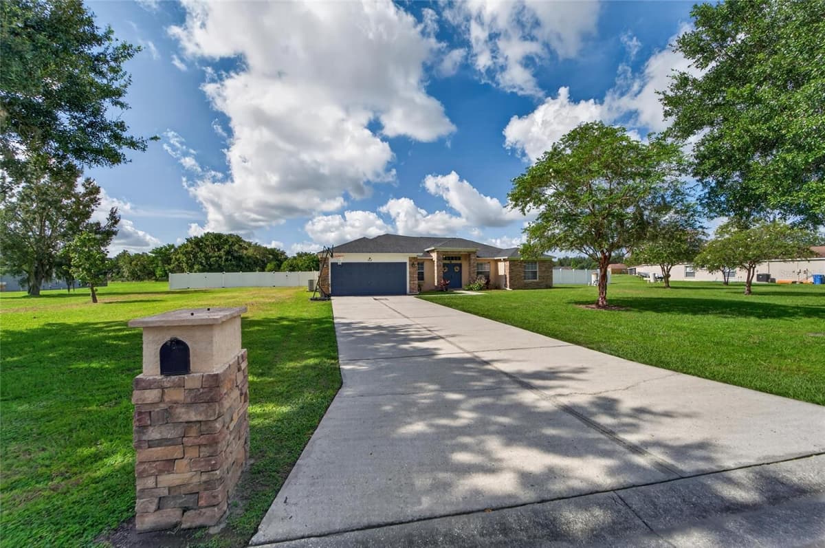 1617 AVONDALE RIDGE DRIVE — photo 58 of 60