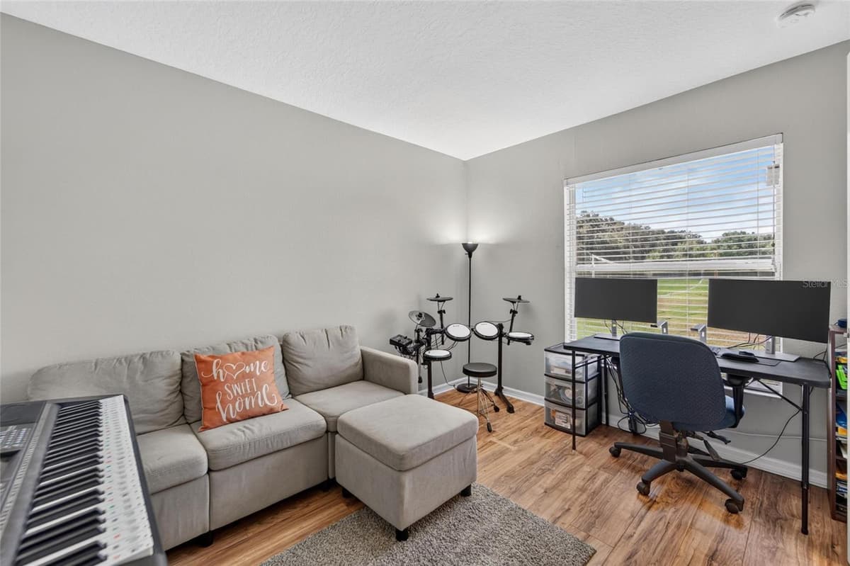 1617 AVONDALE RIDGE DRIVE — photo 41 of 60