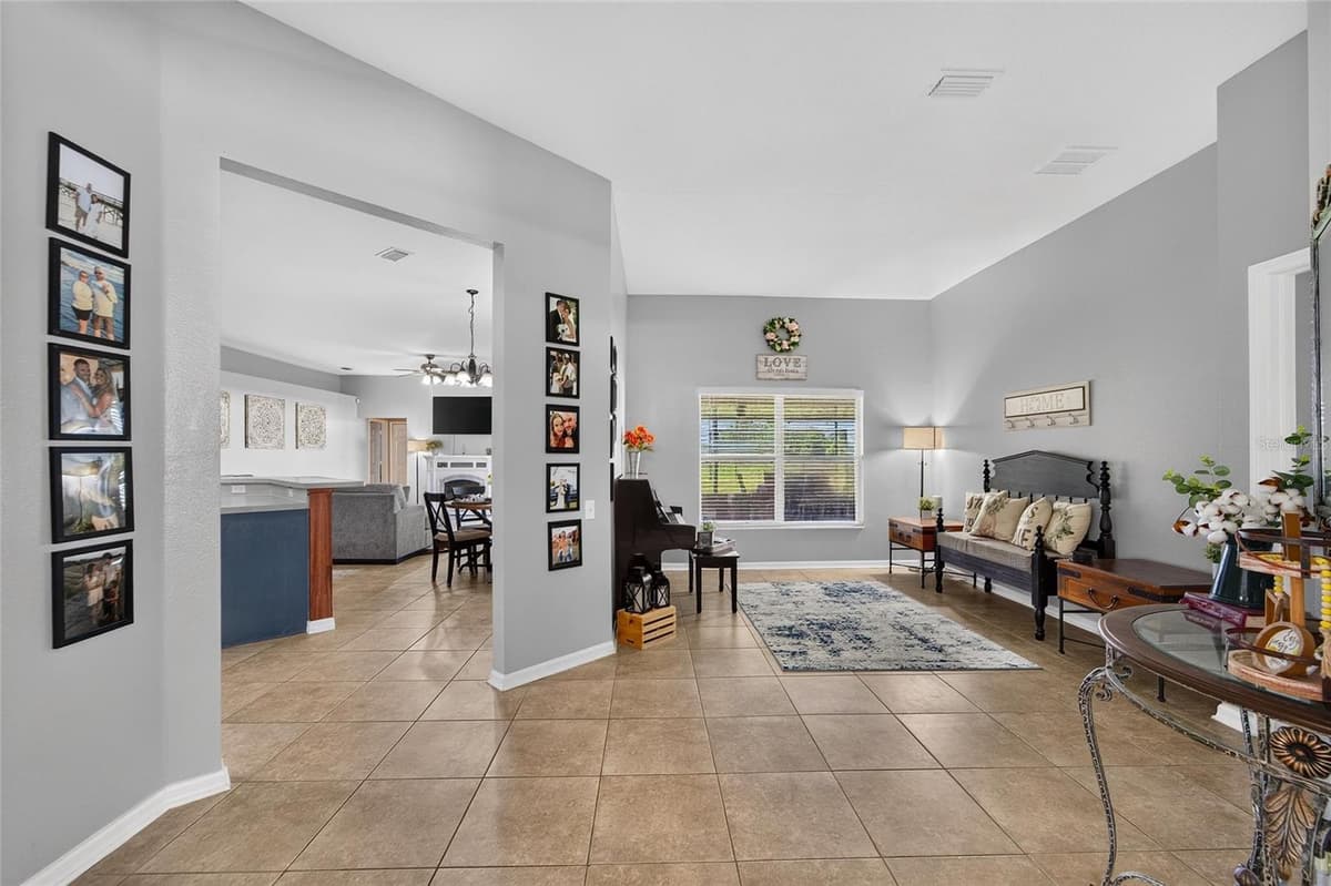 1617 AVONDALE RIDGE DRIVE — photo 15 of 60
