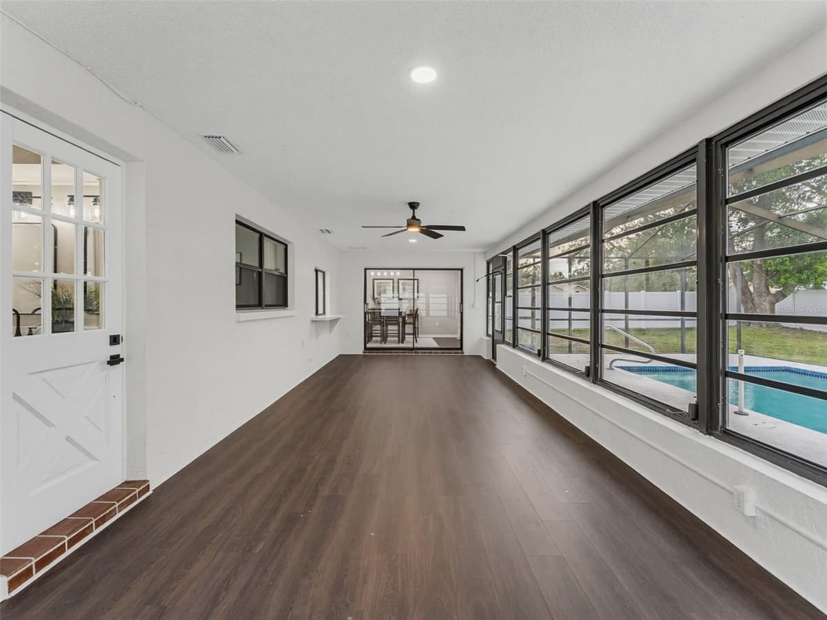 8275 DORA STREET — photo 26 of 36