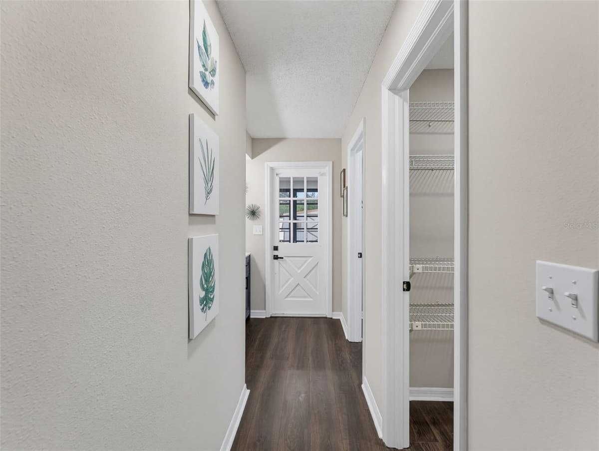 8275 DORA STREET — photo 9 of 36