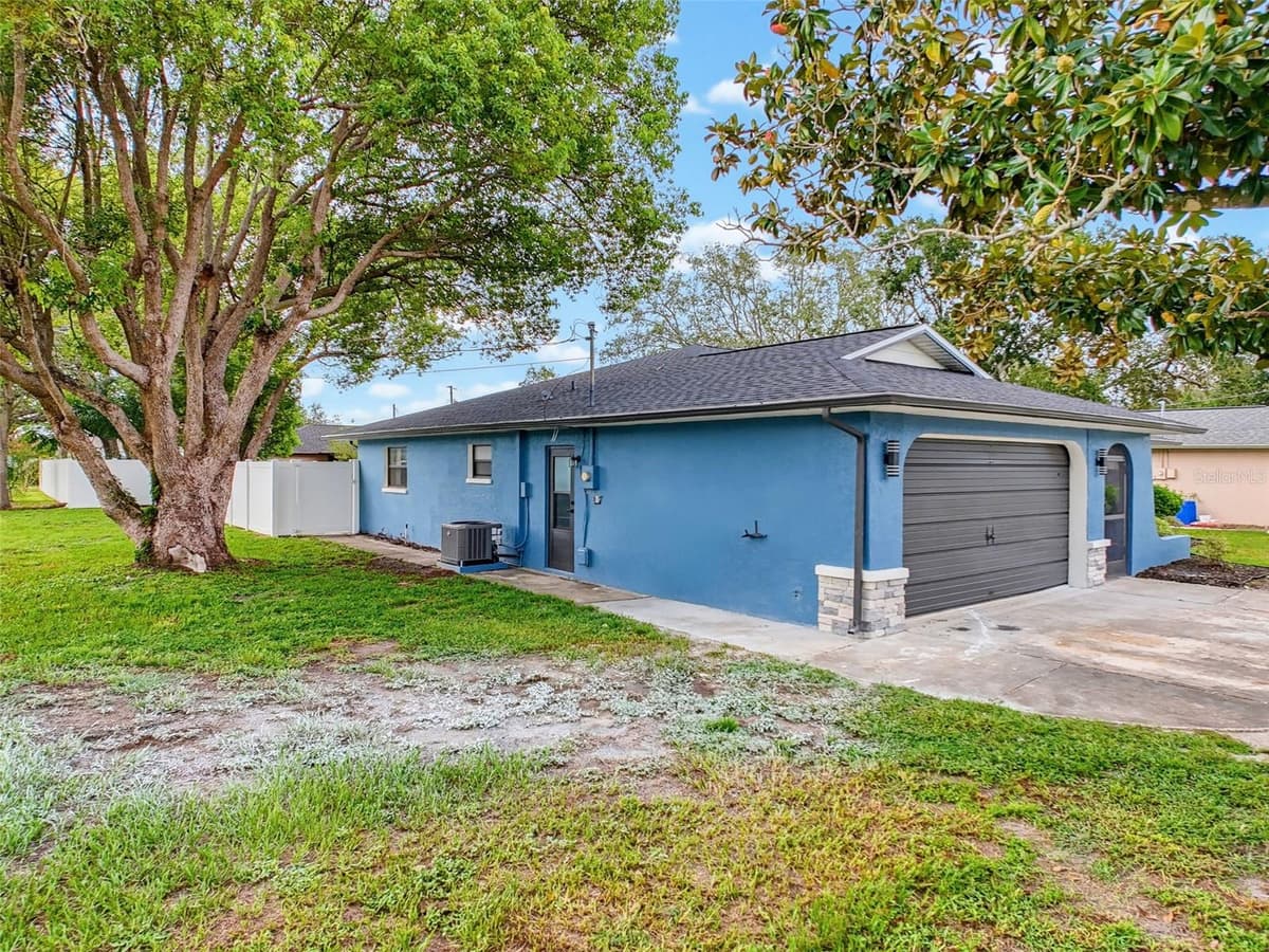 8275 DORA STREET — photo 31 of 36