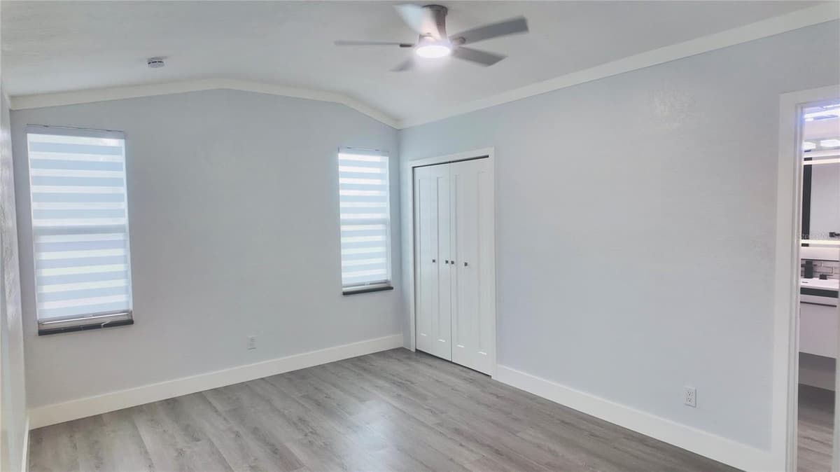 966 CLOVER STREET — photo 29 of 49
