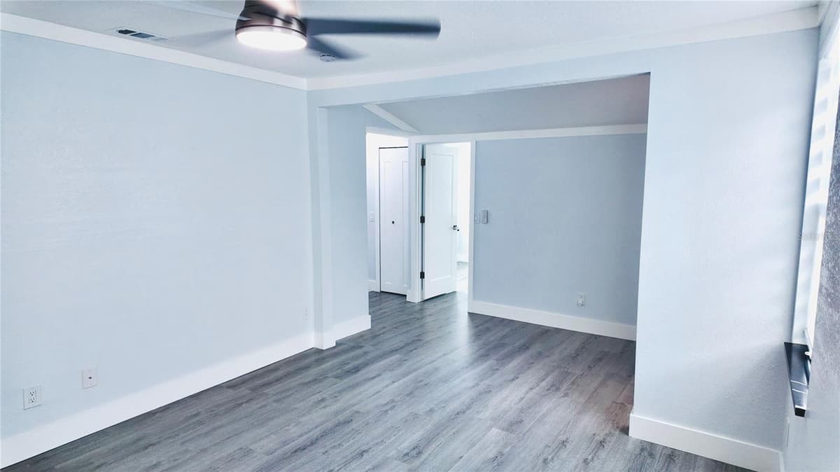 966 CLOVER STREET — photo 23 of 49