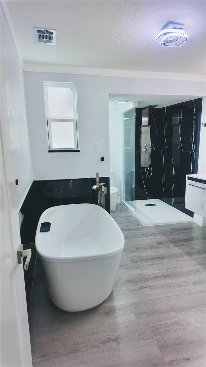 966 CLOVER STREET — photo 30 of 49