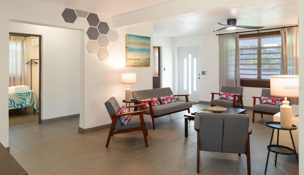 118 CALLE ACACIA — photo 12 of 19