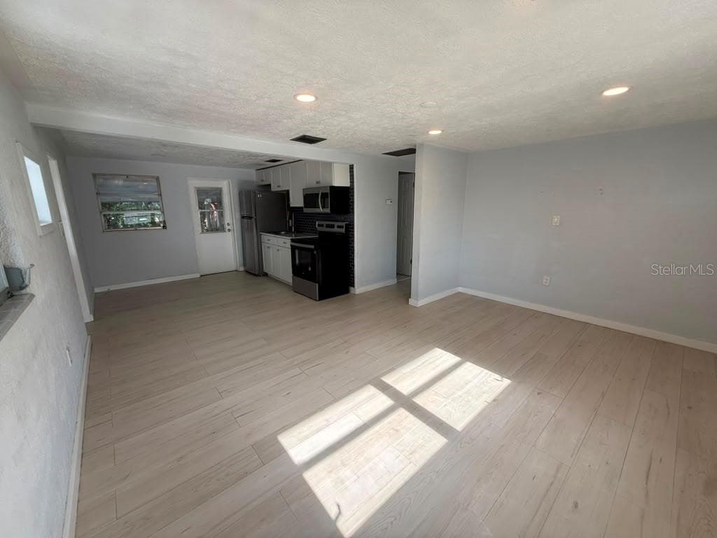 1220 12TH AVENUE — photo 4 of 13