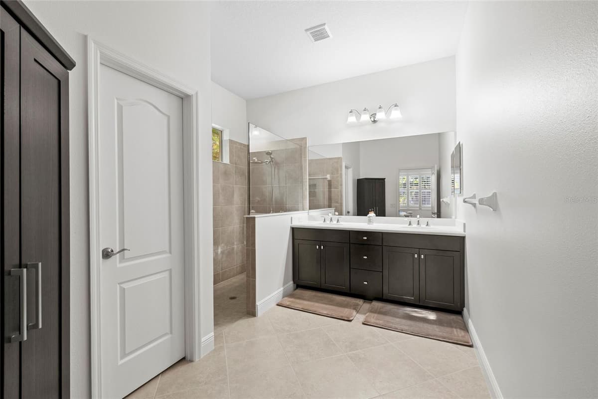 4623 CLAREMONT PARK DRIVE — photo 19 of 37