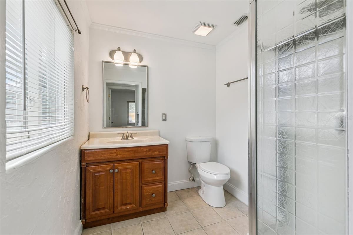 1652 BERKSHIRE AVENUE — photo 19 of 29