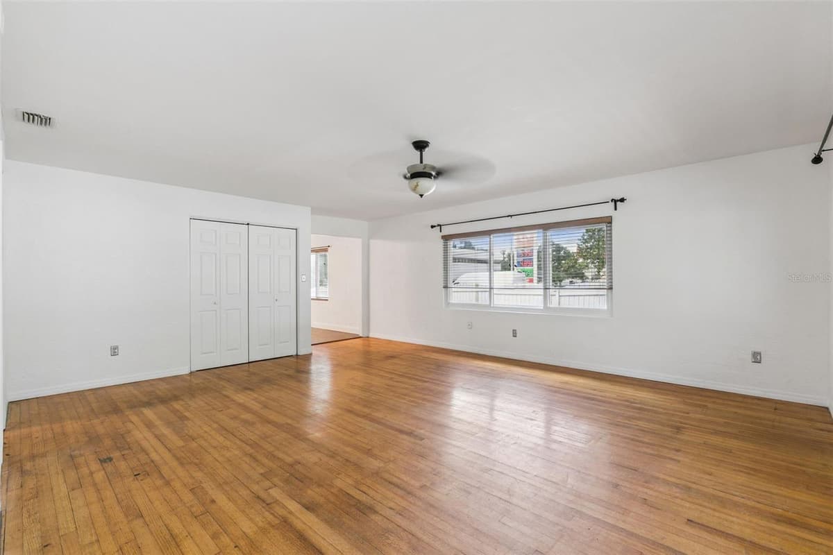 1652 BERKSHIRE AVENUE — photo 7 of 29